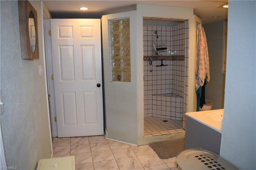 183 Becktown Road Mocksville, NC 27028 - Photo 25 of 27 Gallery Image 25