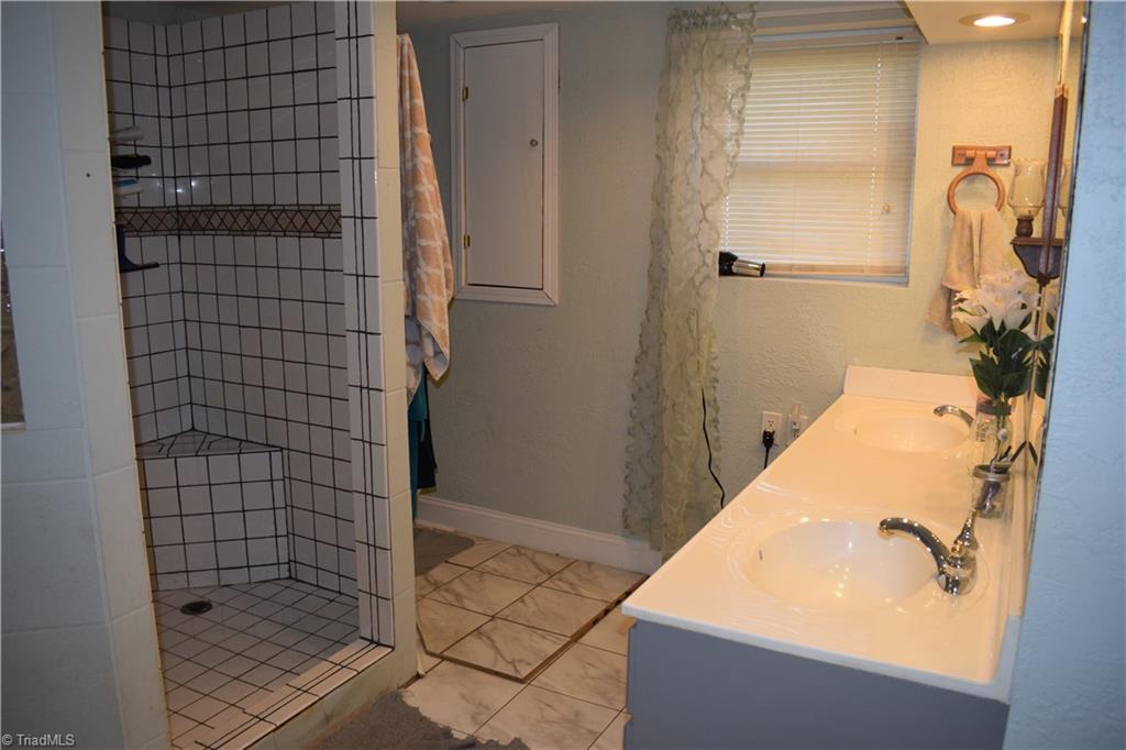 183 Becktown Road Mocksville, NC 27028 - Photo 26 of 27 Gallery Image 26
