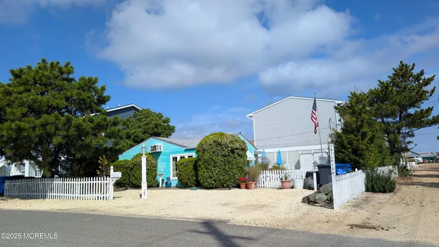 a view of a house with a garden