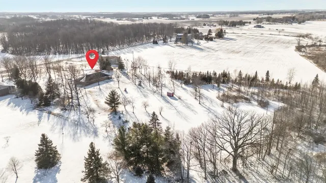 $699,900 | W2610 Sievert Road, Seymour, WI 54165