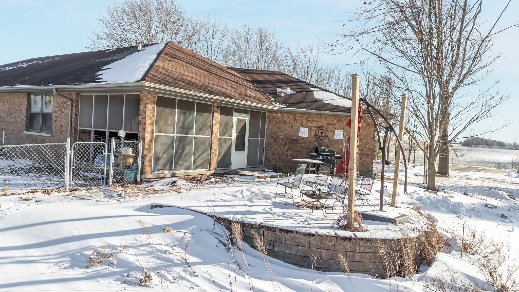 W2610 Sievert Road Seymour, WI 54165 - Photo 3 of 44