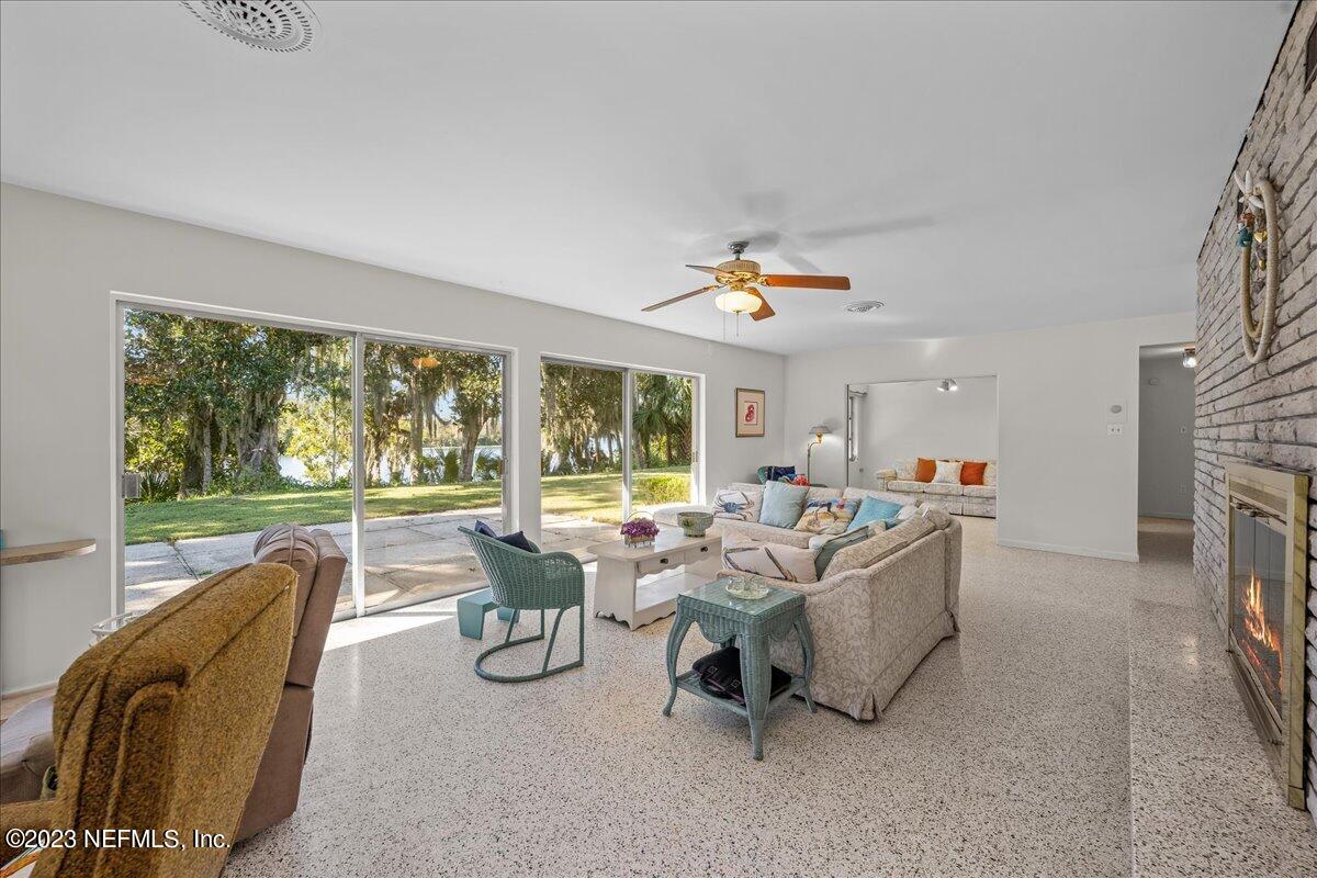 317 East Buffalo Bluff Road Satsuma, FL 32189 - Photo 23 of 49 22-JWLeePhoto-3656