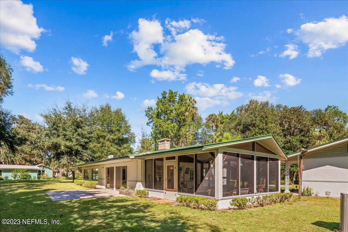 317 East Buffalo Bluff Road Satsuma, FL 32189 - Photo 4 of 49 04-JWLeePhoto-3563