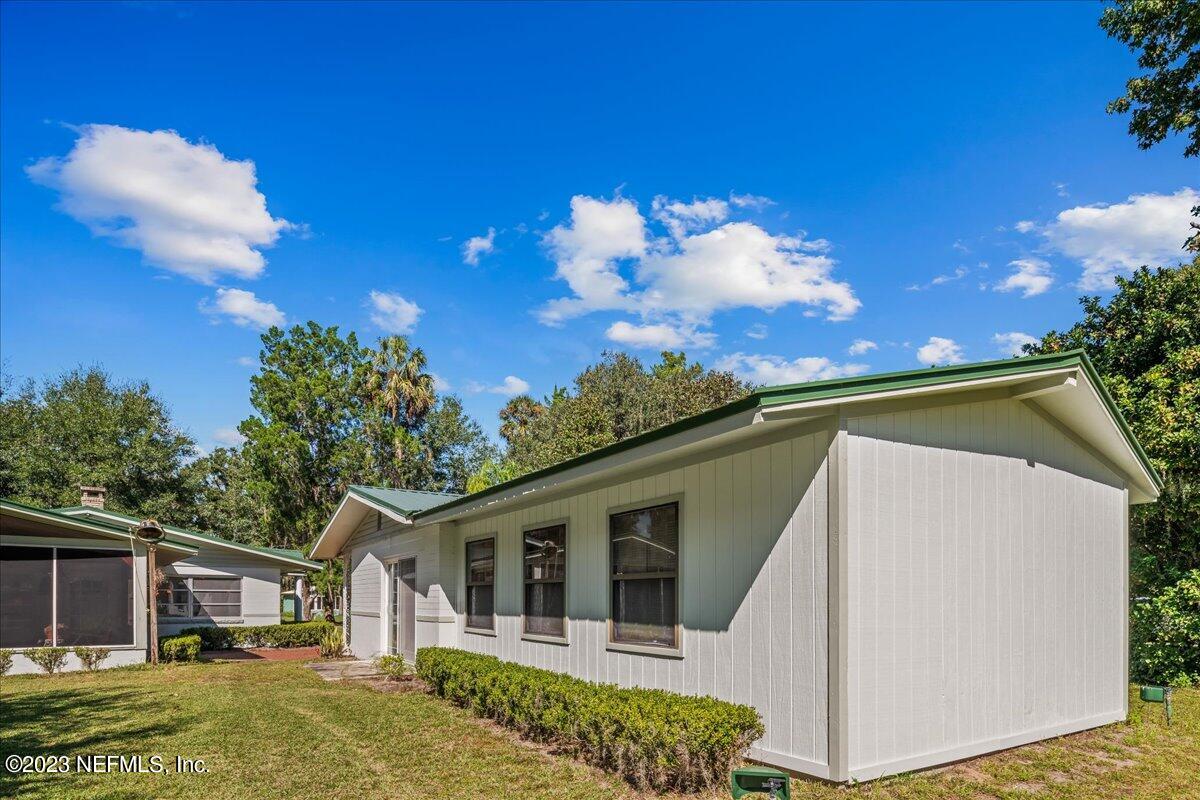 317 East Buffalo Bluff Road Satsuma, FL 32189 - Photo 8 of 49 08-JWLeePhoto-3583