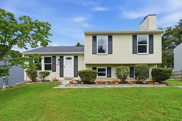 $475,000 | 25940 Largo Court, Damascus, MD 20872