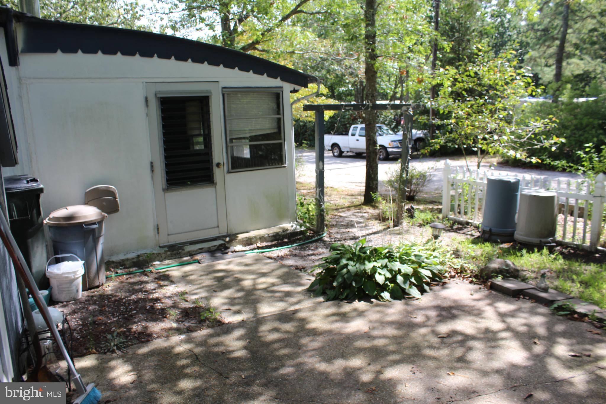 525 East Main Street, Unit E8 Tuckerton, NJ 08087 - Photo 2 of 20