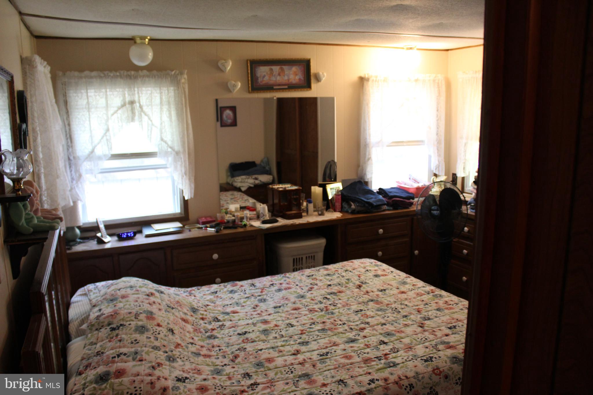525 East Main Street, Unit E8 Tuckerton, NJ 08087 - Photo 9 of 20