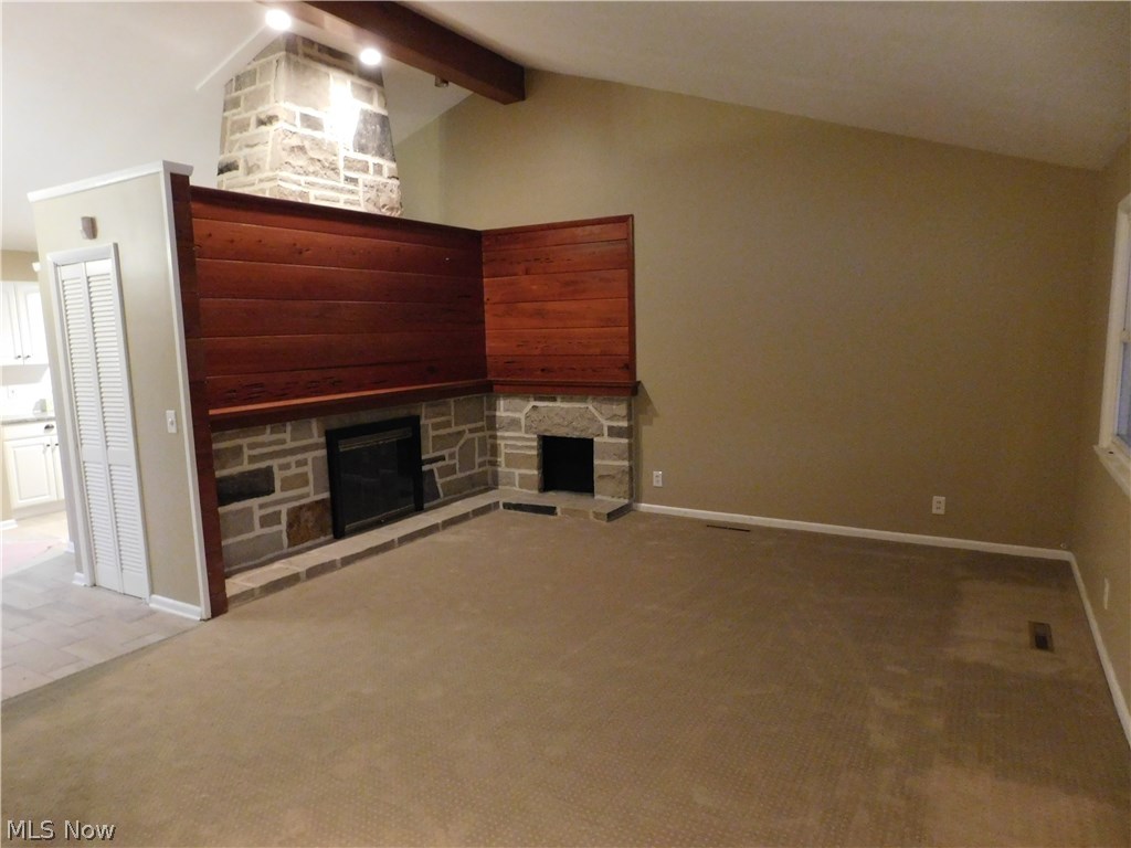 7 Ridgecrest Drive Chagrin Falls, OH 44022 - Photo 4 of 18 Gallery Image 4