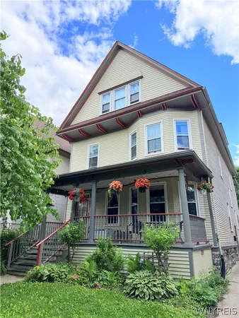 $1,750 | 579 West Delavan Avenue, Unit 2, Buffalo, NY 14222
