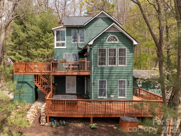 $825,000 | 403 Cherokee Road, Asheville, NC 28804
