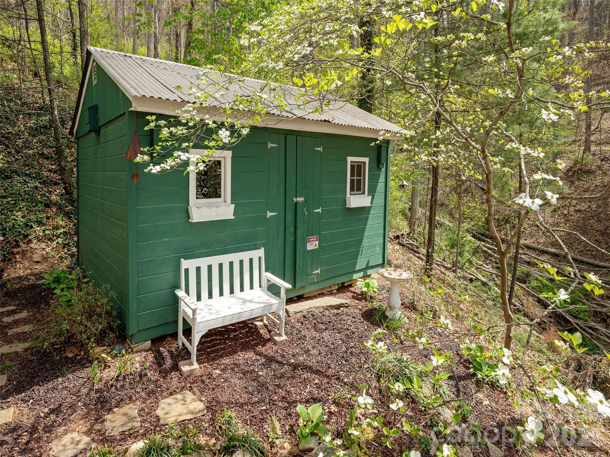 403 Cherokee Road Asheville, NC 28804 - Photo 28 of 33