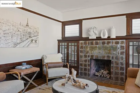 $995,000 | 1342 Russell Street, Berkeley, CA 94702