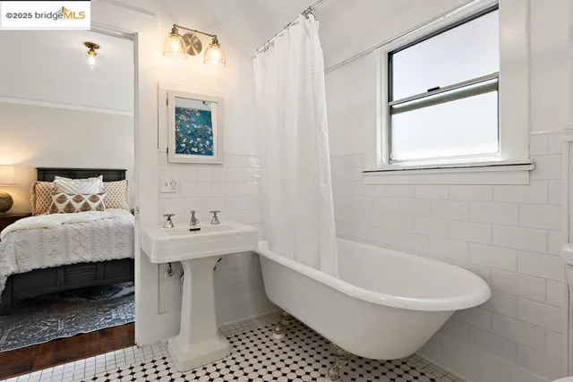 $995,000 | 1342 Russell Street, Berkeley, CA 94702