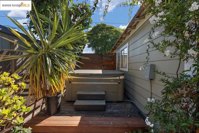 $995,000 | 1342 Russell Street, Berkeley, CA 94702