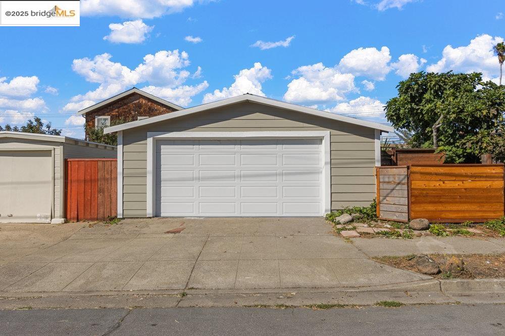 1342 Russell Street Berkeley, CA 94702 - Photo 42 of 47 Ideal for cars, art studio, use your imagination.