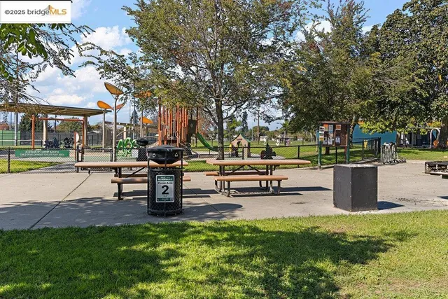 $995,000 | 1342 Russell Street, Berkeley, CA 94702