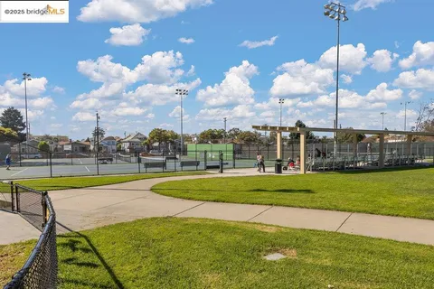 $995,000 | 1342 Russell Street, Berkeley, CA 94702