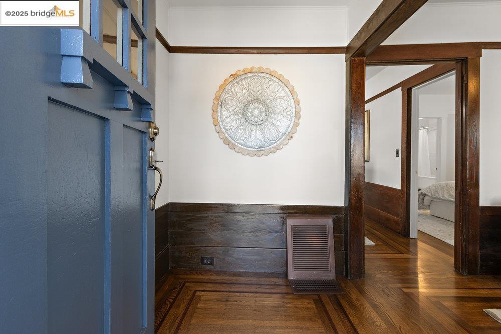 1342 Russell Street Berkeley, CA 94702 - Photo 8 of 47