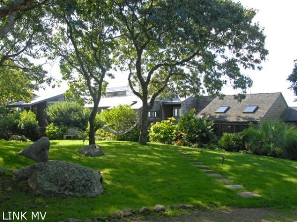41 Tilton Road Chilmark, MA 02535 - Photo 2 of 27 Gallery Image 2