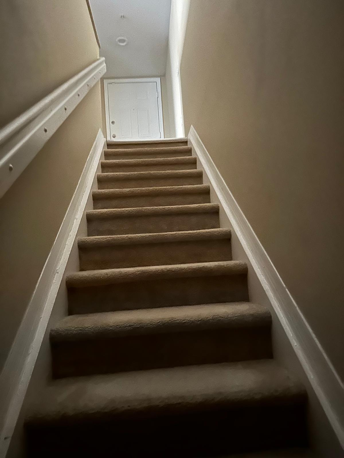 4197 Haverhill Road, Unit 215 West Palm Beach, FL 33417 - Photo 15 of 17 WhatsApp Image 2025-02-28 at 13.33.55_75