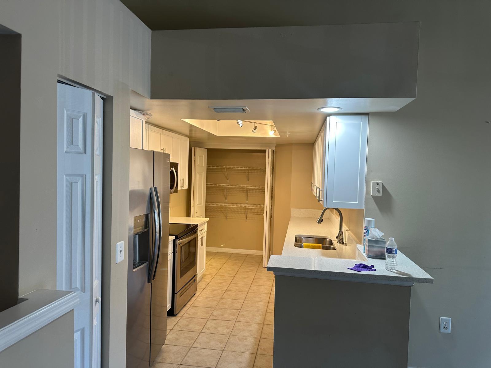 4197 Haverhill Road, Unit 215 West Palm Beach, FL 33417 - Photo 9 of 17 WhatsApp Image 2025-03-01 at 12.54.08_b2