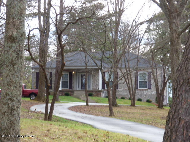 3301 Chenoweth Run Road Louisville, KY 40299 - Photo 2 of 29 P1000811