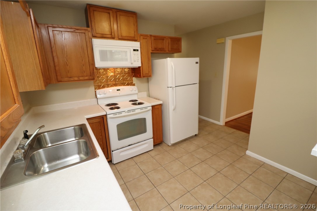 829 Carlisle Street Raleigh, NC 27610 - Photo 11 of 27