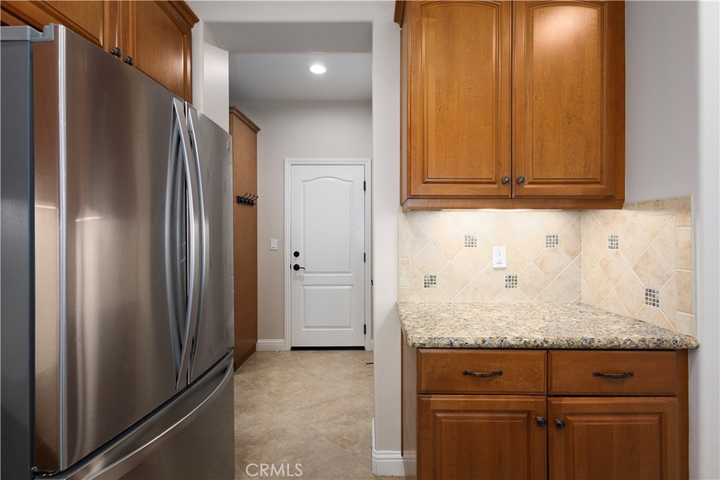 775 Mahogany Santa Maria, CA 93455 - Photo 12 of 34 Kitchen to Laundry Room