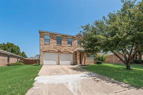 $2,450 | 2309 Breanna Way, Little Elm, TX 75068