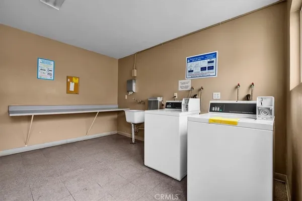 $549,999 | 13902 Yorba Street, Unit 14C, Tustin, CA 92780