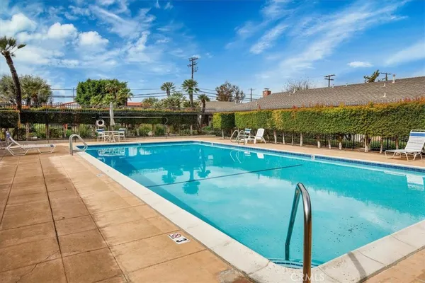 $549,999 | 13902 Yorba Street, Unit 14C, Tustin, CA 92780