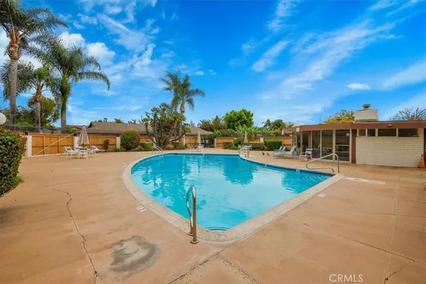 $549,999 | 13902 Yorba Street, Unit 14C, Tustin, CA 92780