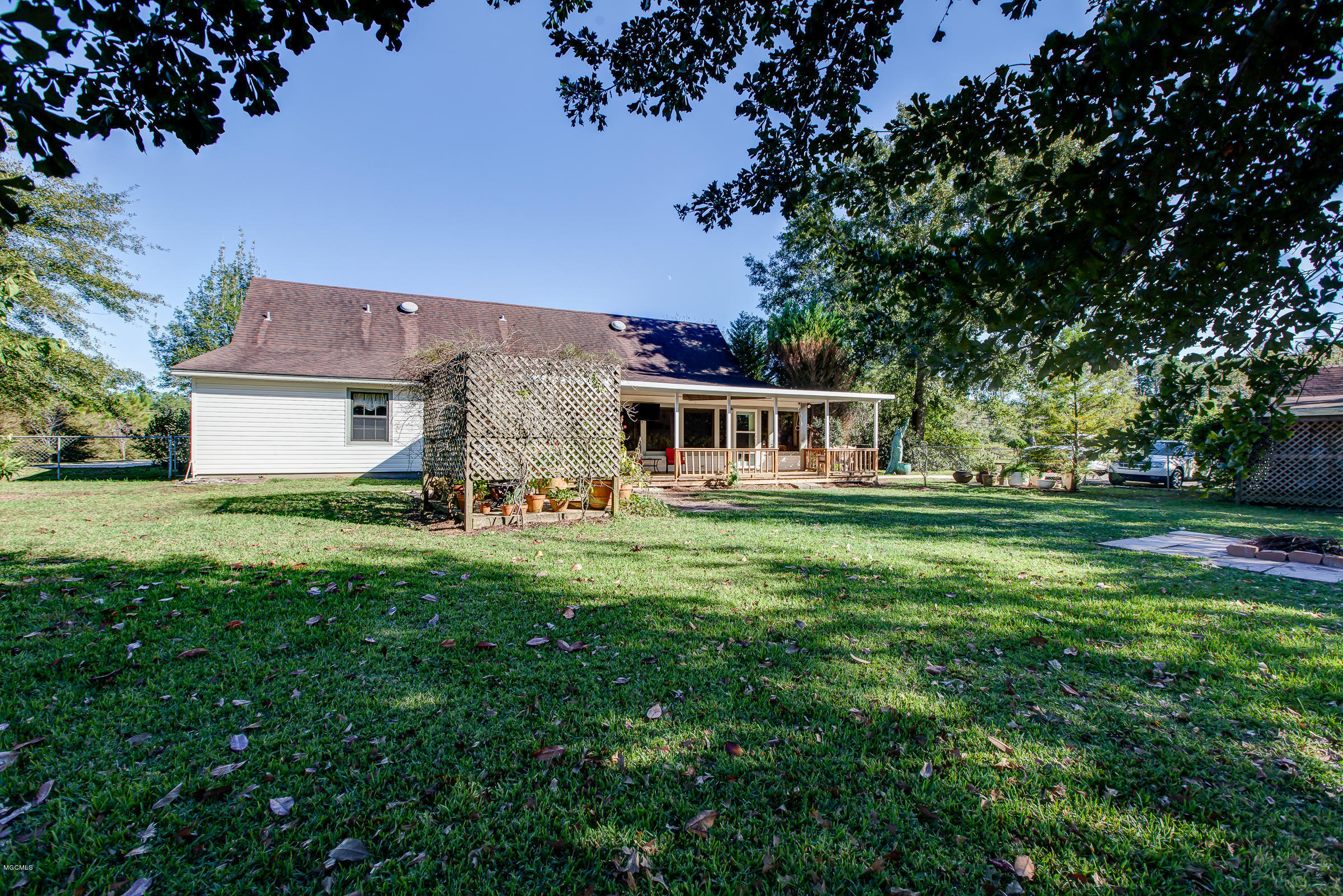 14243 Old Woolmarket Road Biloxi, MS 39532 - Photo 57 of 99 14243OldWoolmarket-27