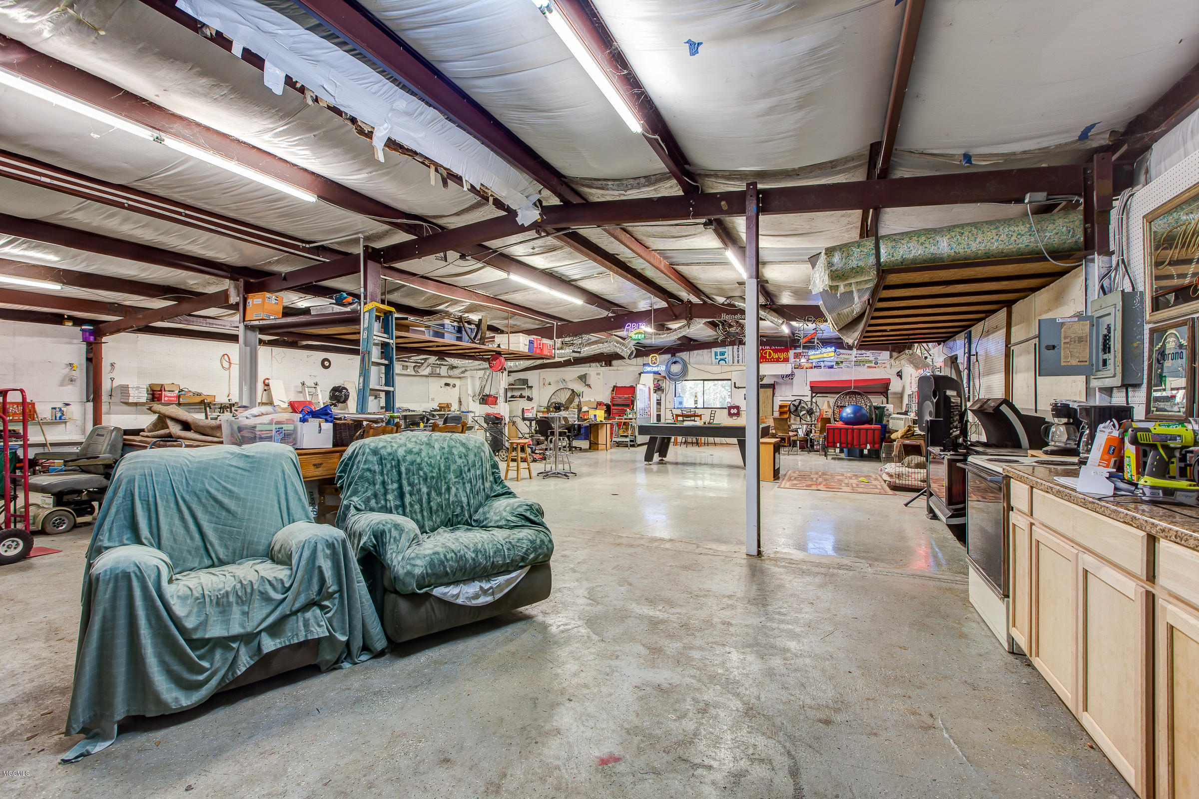 14243 Old Woolmarket Road Biloxi, MS 39532 - Photo 63 of 99 14243OldWoolmarket-32