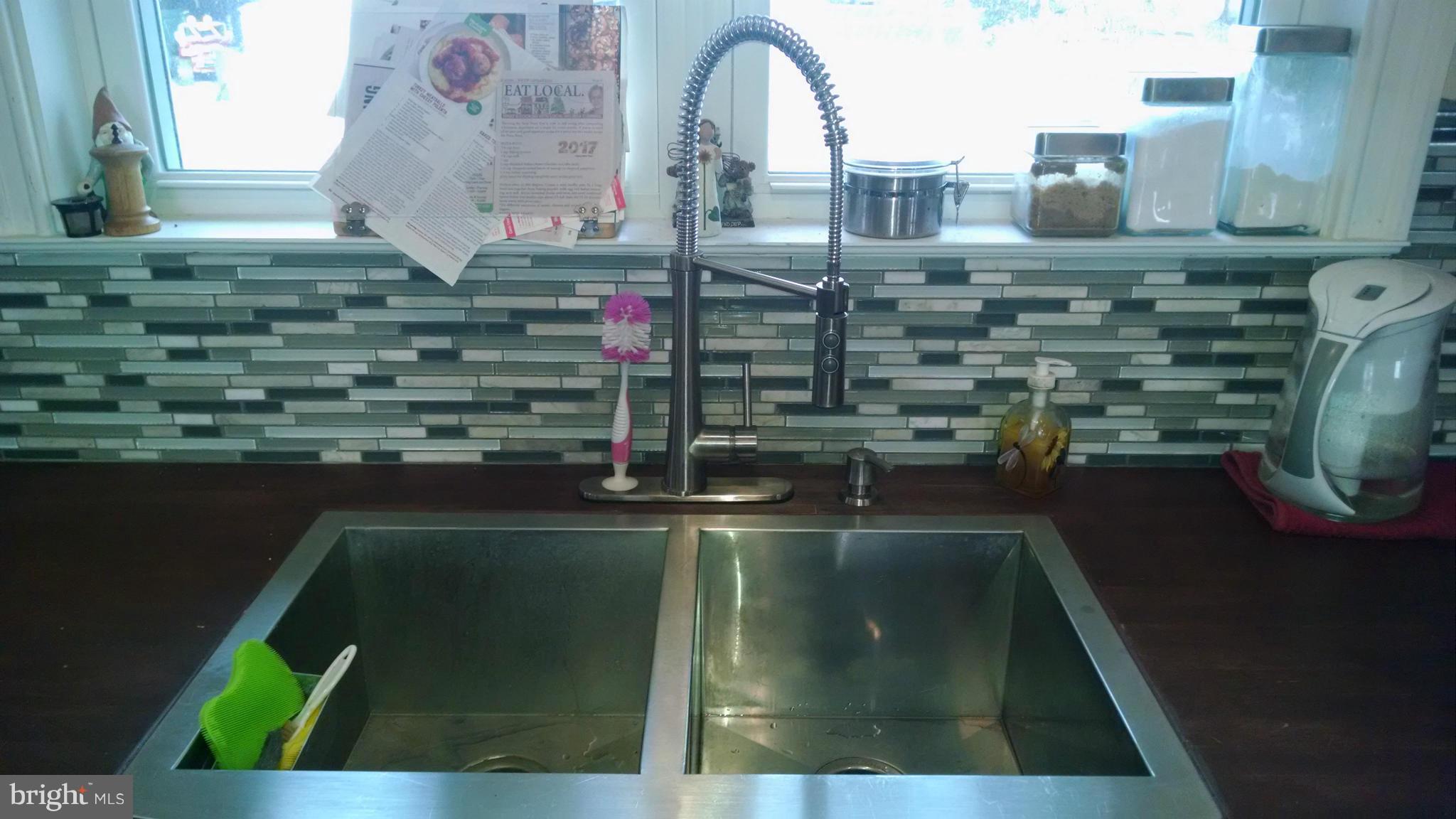 1613 Seward Road Chester, MD 21619 - Photo 4 of 21 Kitchen