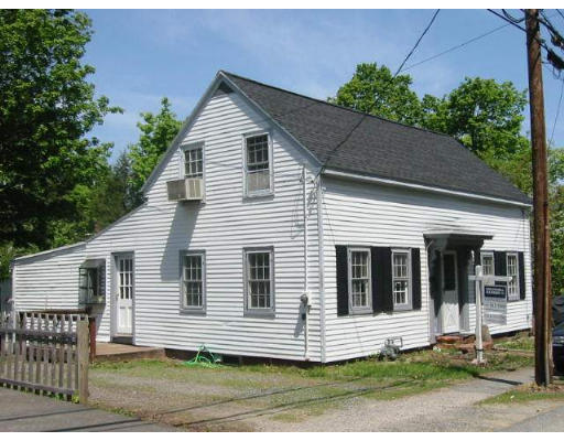 17 Middle Street Georgetown, MA 01833 - Photo 1 of 1 Gallery Image 1