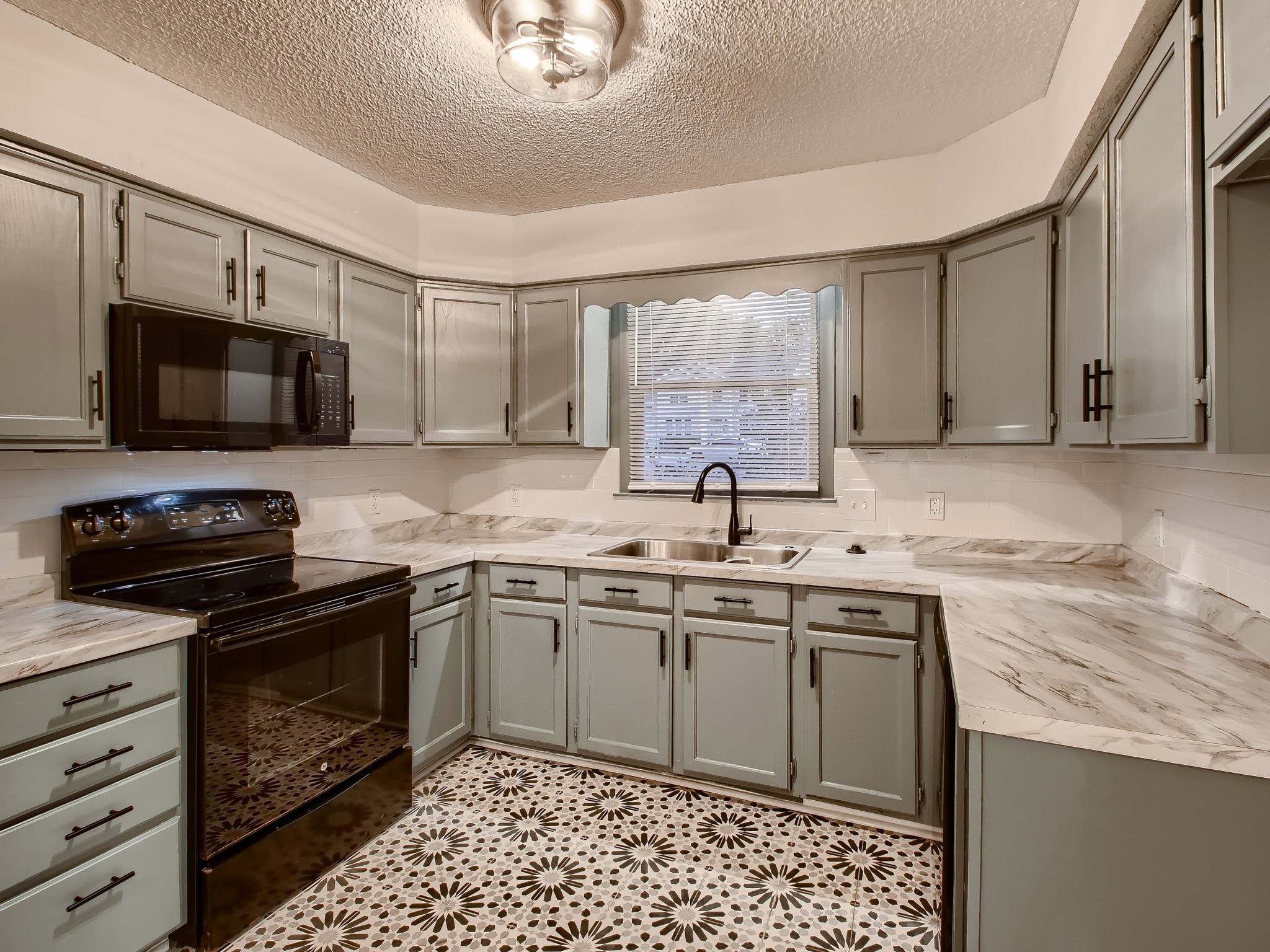 2512 Johnson Ridge Road Antioch, TN 37013 - Photo 14 of 43