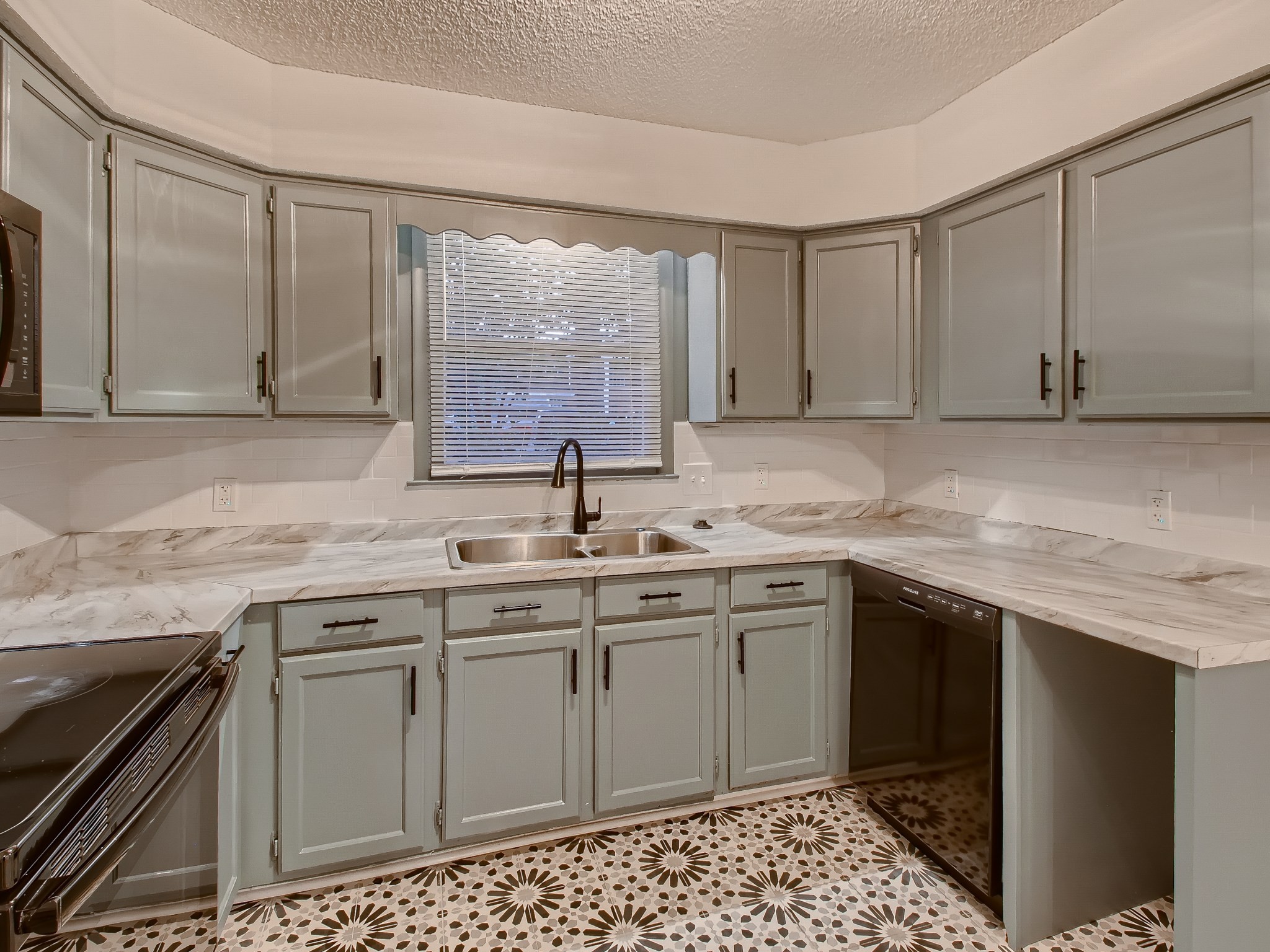 2512 Johnson Ridge Road Antioch, TN 37013 - Photo 15 of 43