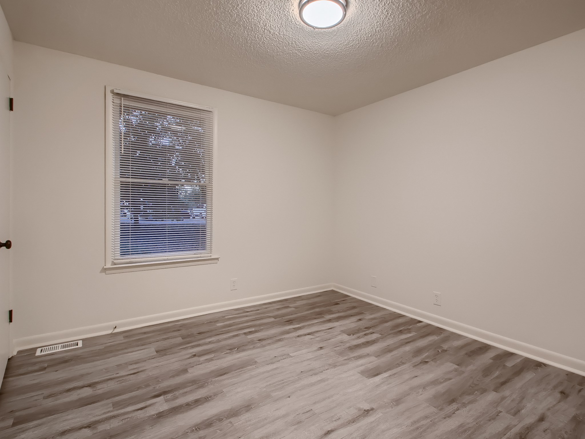 2512 Johnson Ridge Road Antioch, TN 37013 - Photo 27 of 43