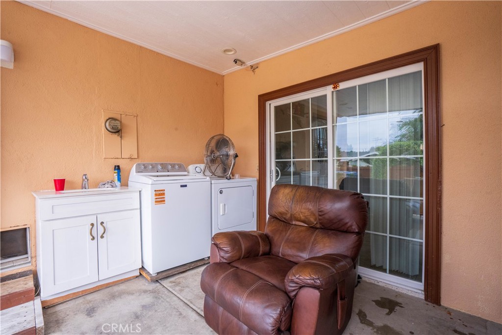 6624 Rhea Avenue Reseda, CA 91335 - Photo 37 of 50