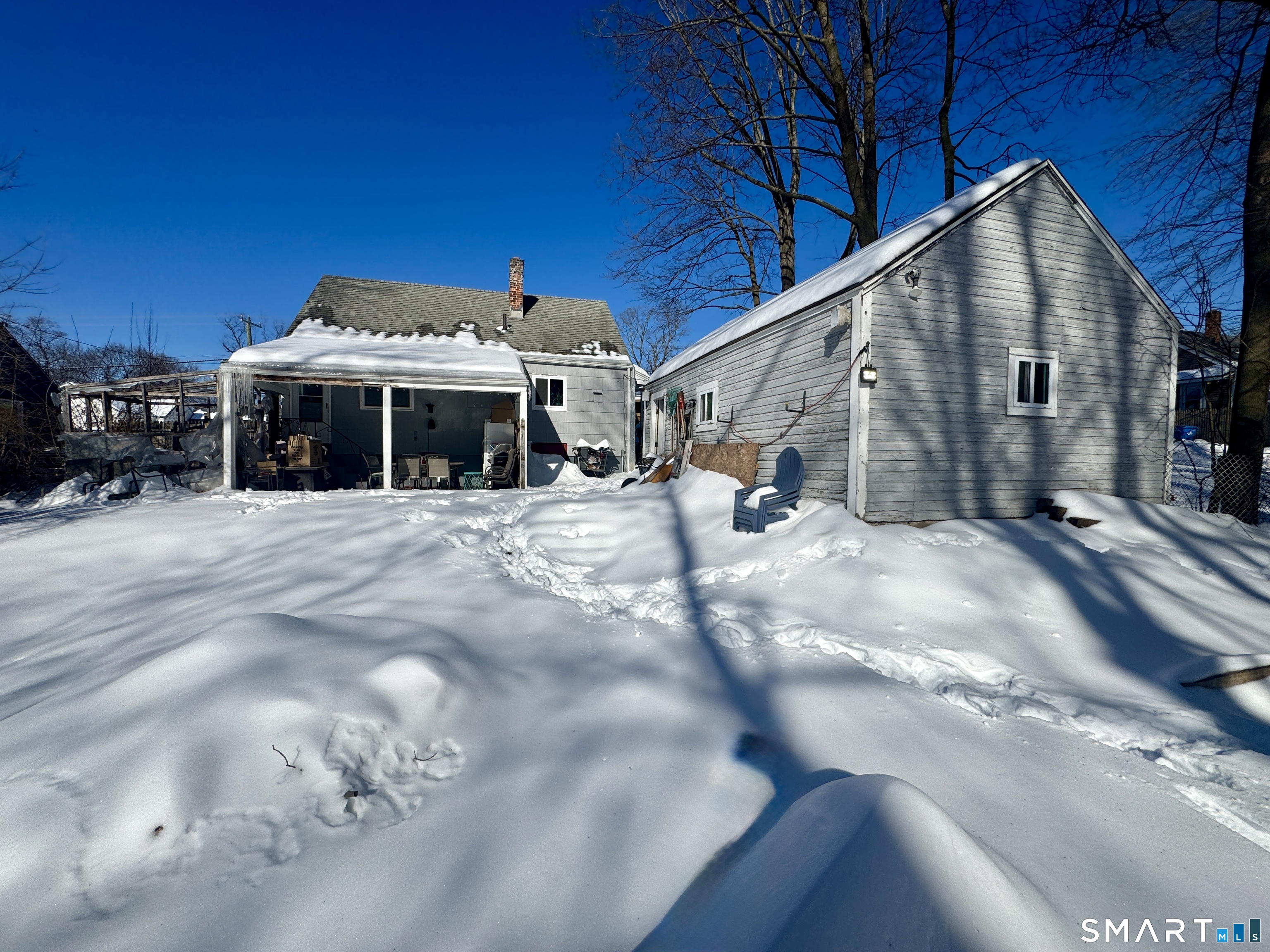 84 Middle Turnpike West Manchester, CT 06040 - Photo 4 of 13