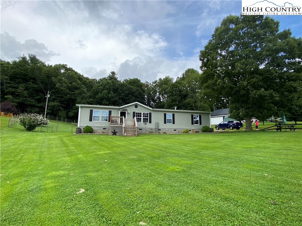 2316 Old Barrett Road Ennice, NC 28623 - Photo 1 of 47