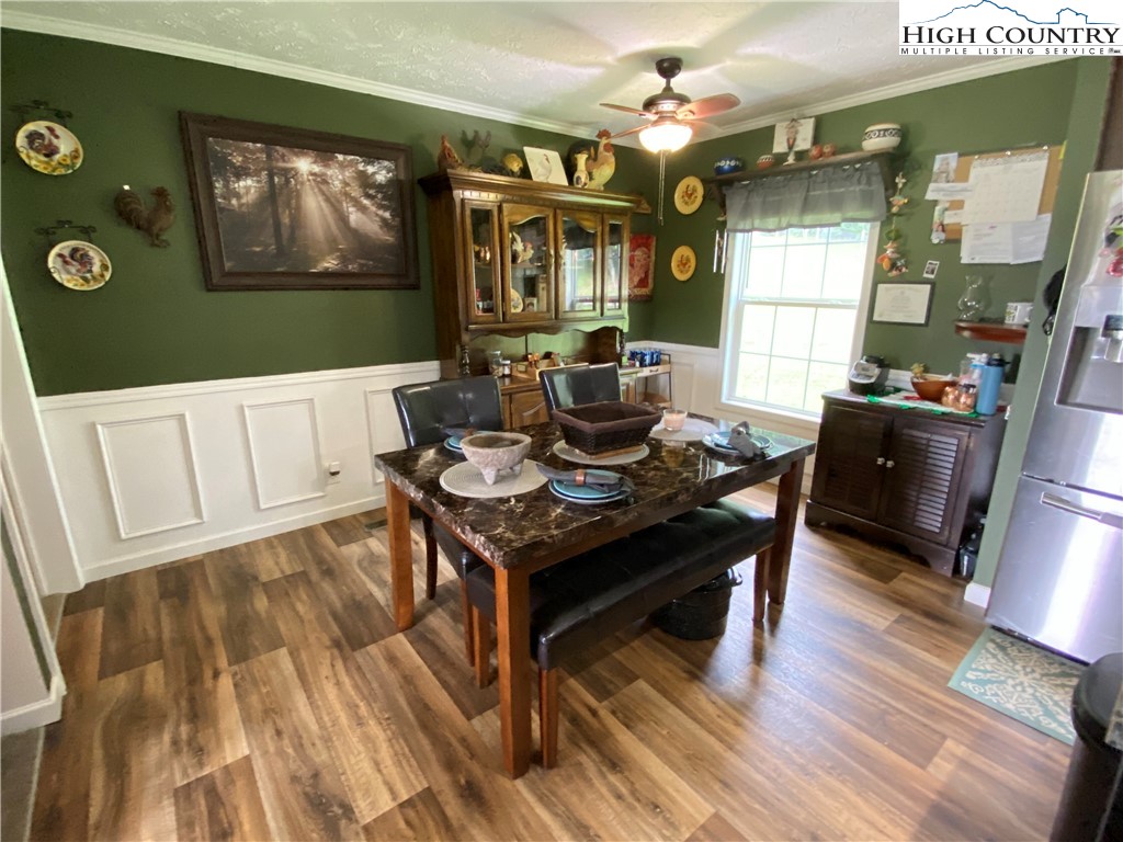 2316 Old Barrett Road Ennice, NC 28623 - Photo 21 of 47