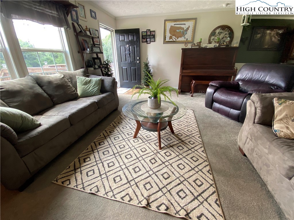 2316 Old Barrett Road Ennice, NC 28623 - Photo 28 of 47