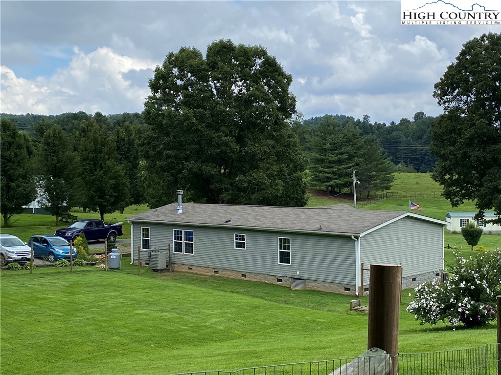 2316 Old Barrett Road Ennice, NC 28623 - Photo 43 of 47
