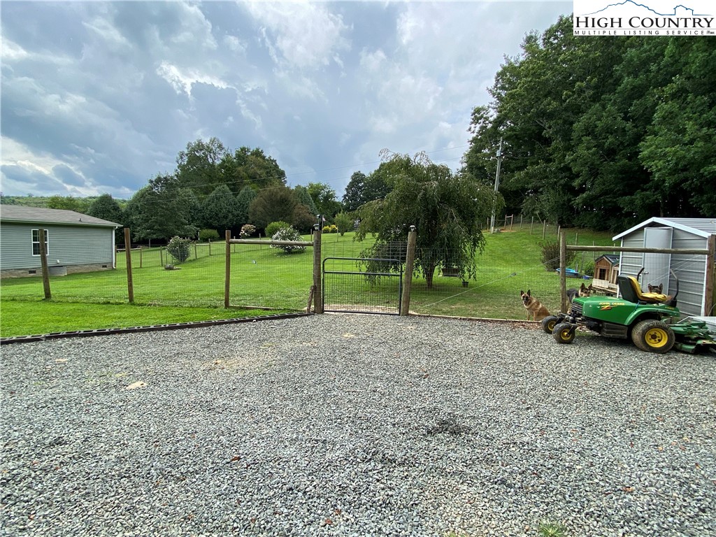 2316 Old Barrett Road Ennice, NC 28623 - Photo 44 of 47