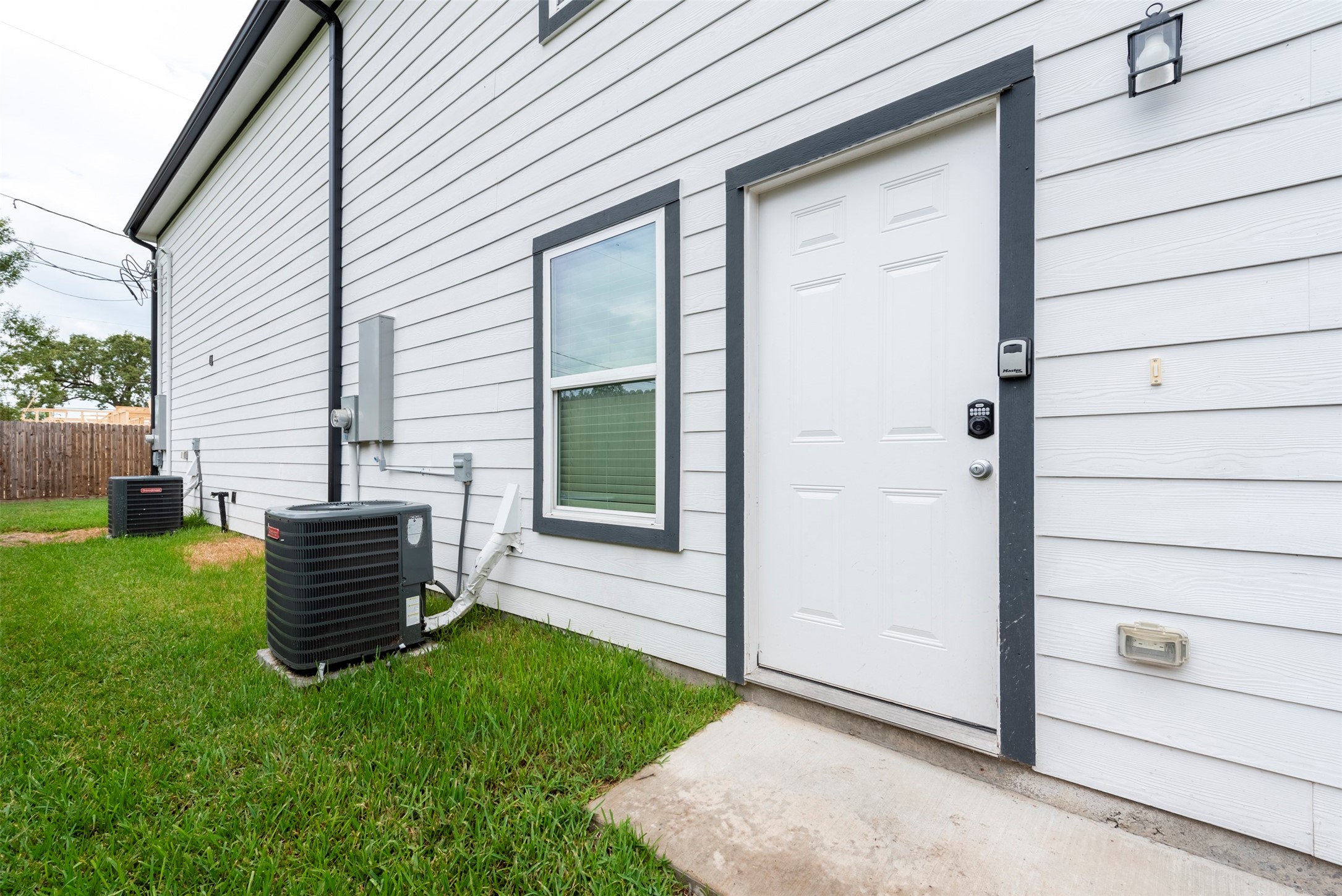 8635 Sunderland Road Houston, TX 77028 - Photo 23 of 23