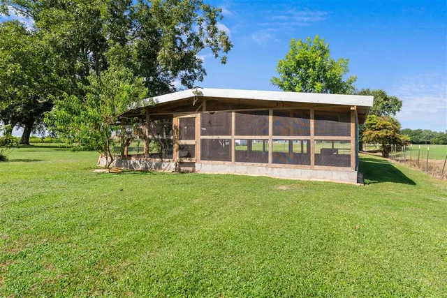 $325,000 | 11500 Blanchard Road, Welsh, LA 70591