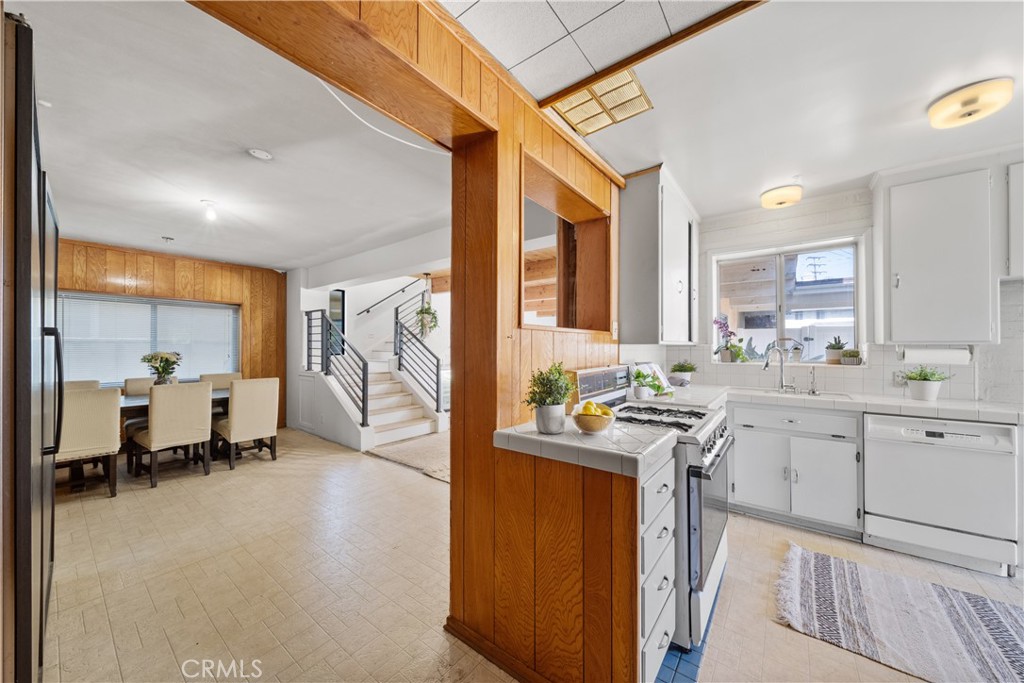 2736 Gilpin Way Arcadia, CA 91007 - Photo 29 of 46