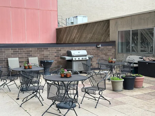 $109,000 | 26 West 10th Street, Unit 502, St. Paul, MN 55102